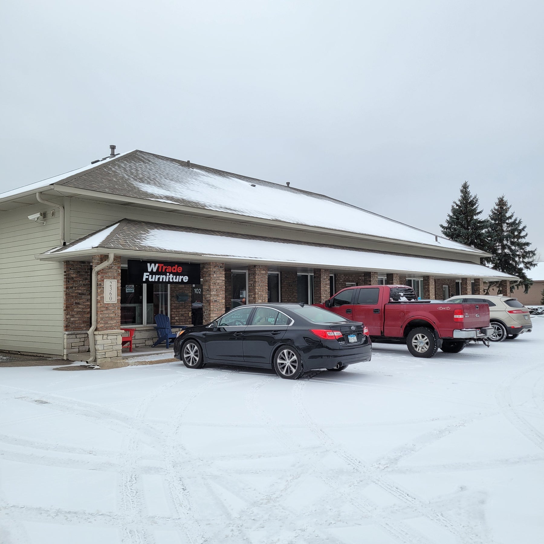 Shop Local for Furniture: 5 Reasons Why