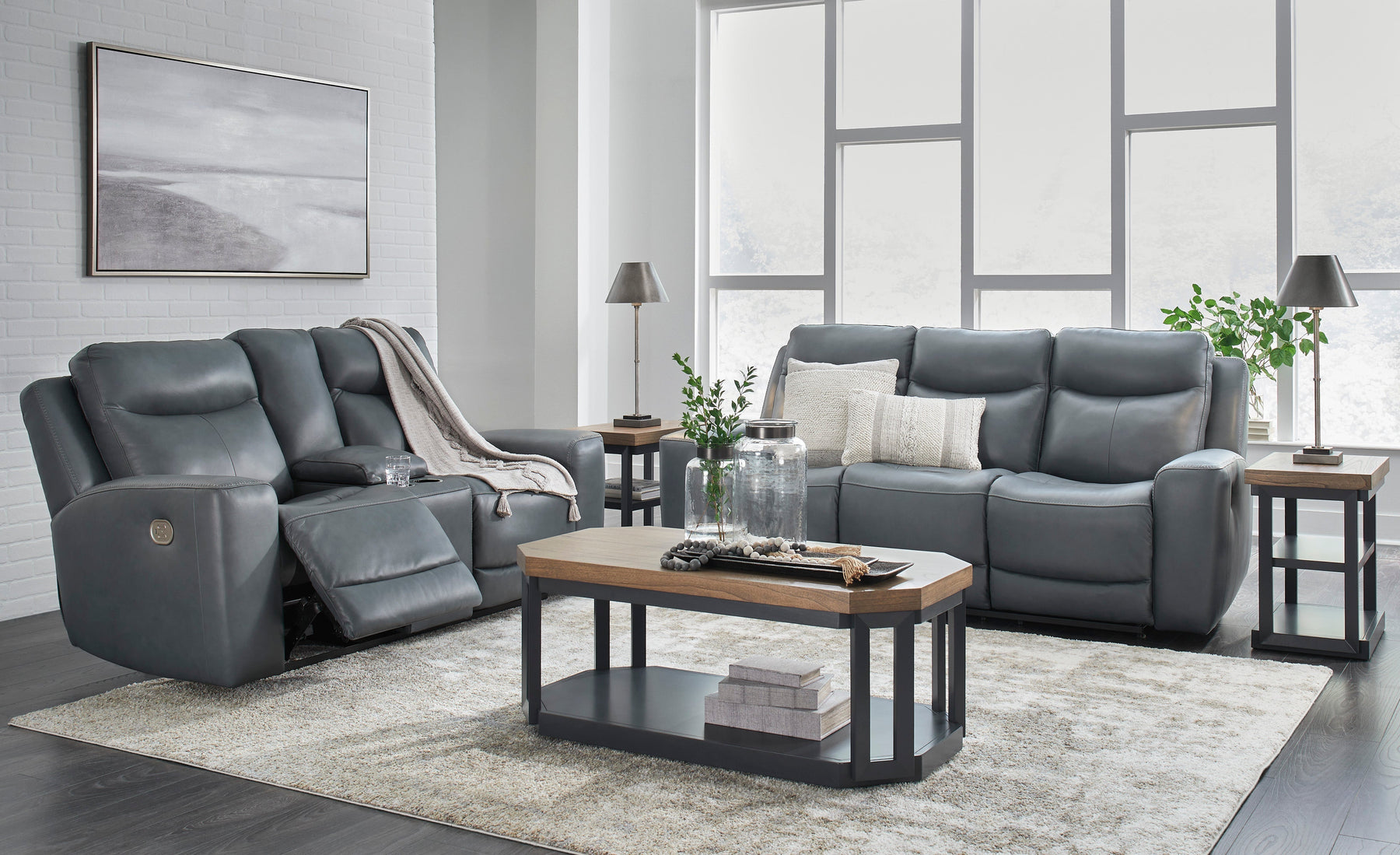 The Ultimate Guide to Choosing Between Power and Manual Recliners