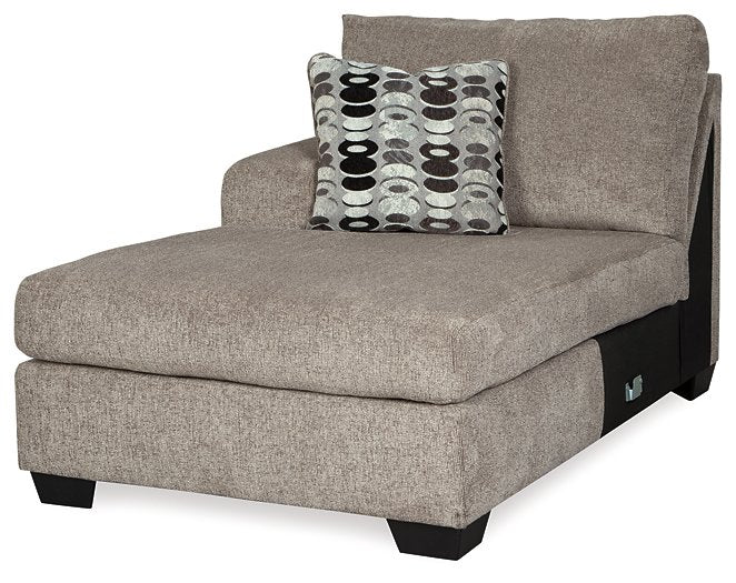 Ashely Ballinasloe 3-Piece Sectional with Chaise