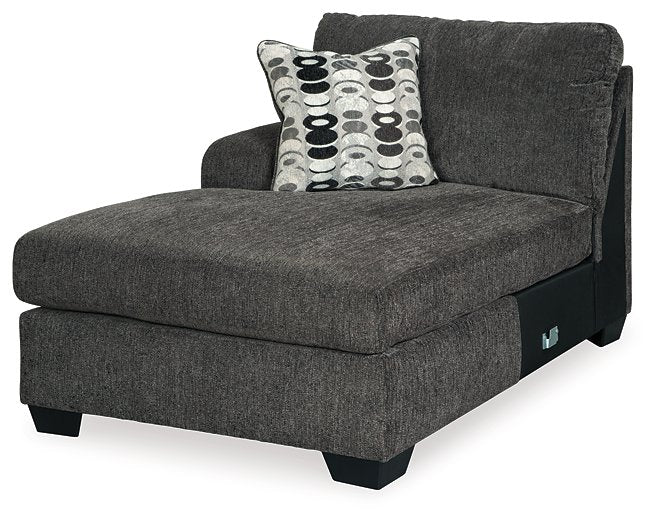 Ashely Ballinasloe 3-Piece Sectional with Chaise