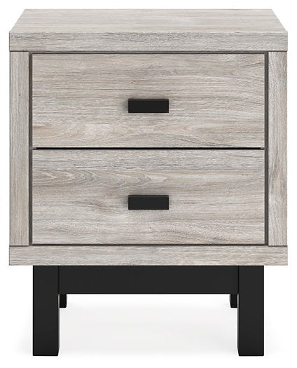 Vessalli Nightstand